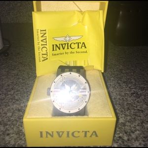 Invicta DNA Bomber (Exclusive)